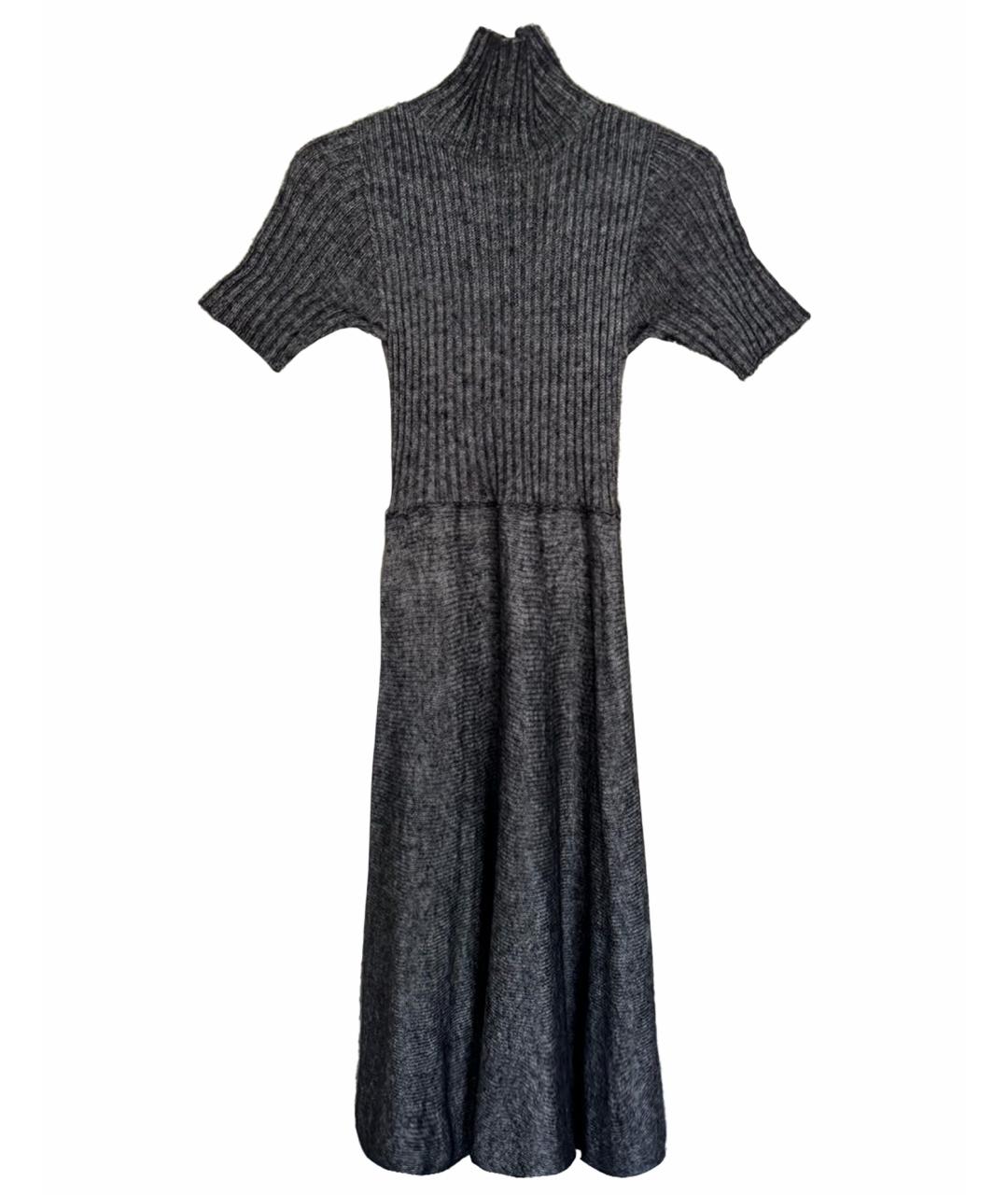 Повседневное платье
Повседневное платье