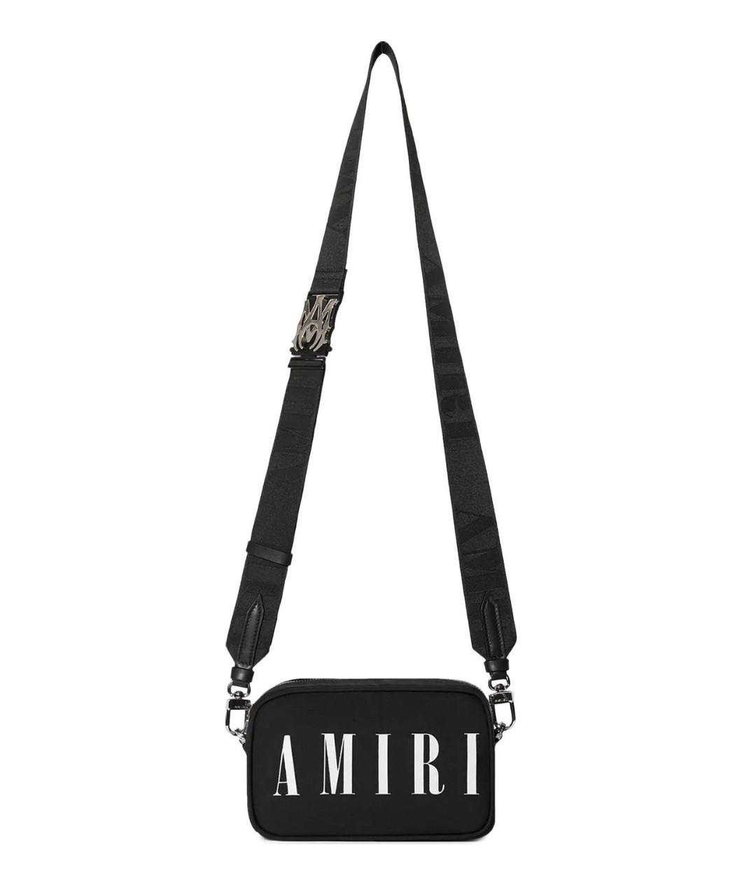 Сумка на плечо
Сумка на плечо