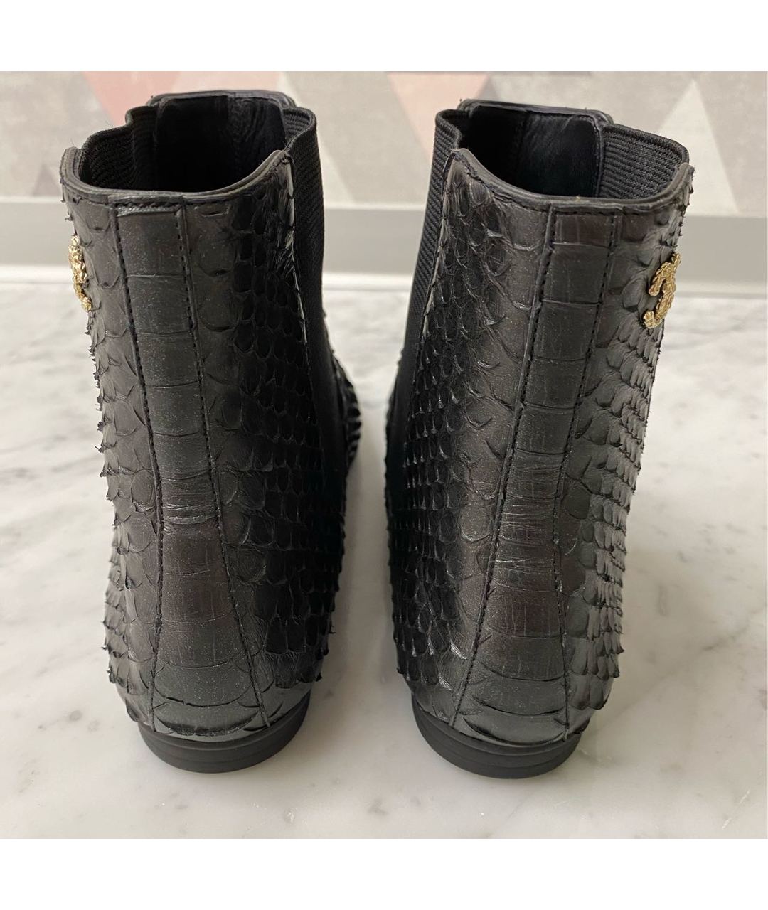 CHANEL PRE-OWNED Черные ботинки из экзотической кожи, фото 5
