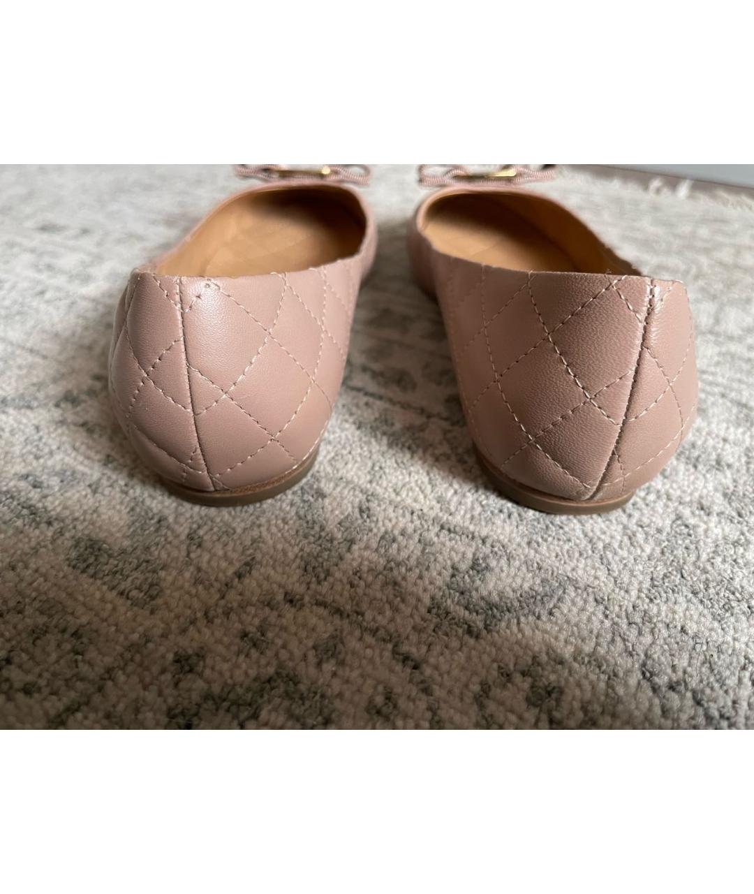 FERRAGAMO Бежевые кожаные балетки, фото 4