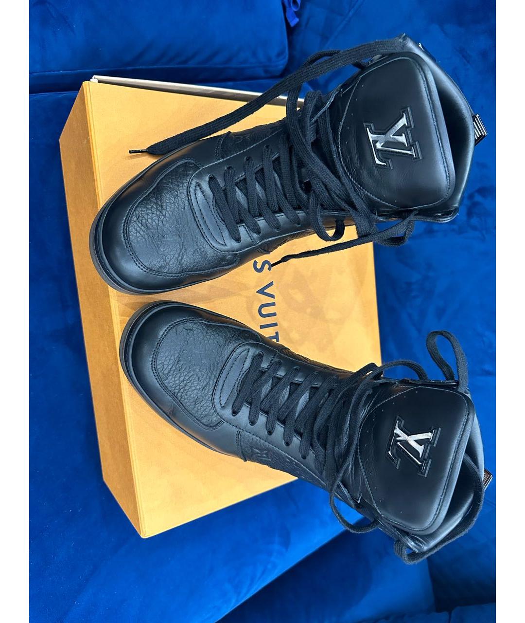 LOUIS VUITTON Черные кожаные высокие кроссовки / кеды, фото 3