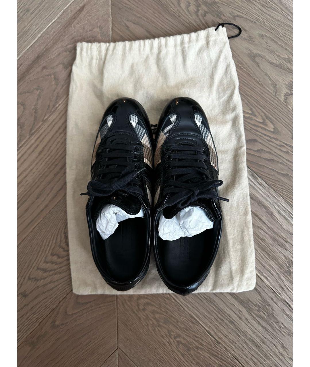 BURBERRY Черные кроссовки из лакированной кожи, фото 3