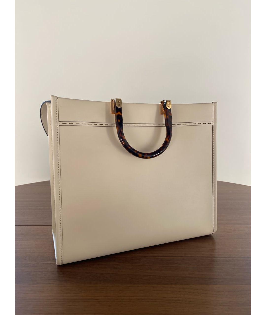 FENDI Бежевая кожаная сумка тоут, фото 3