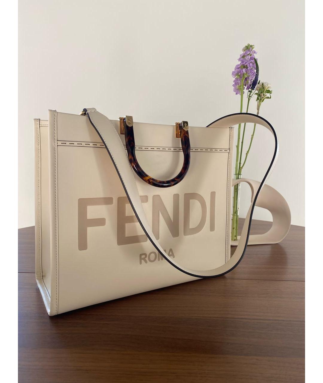 FENDI Бежевая кожаная сумка тоут, фото 5