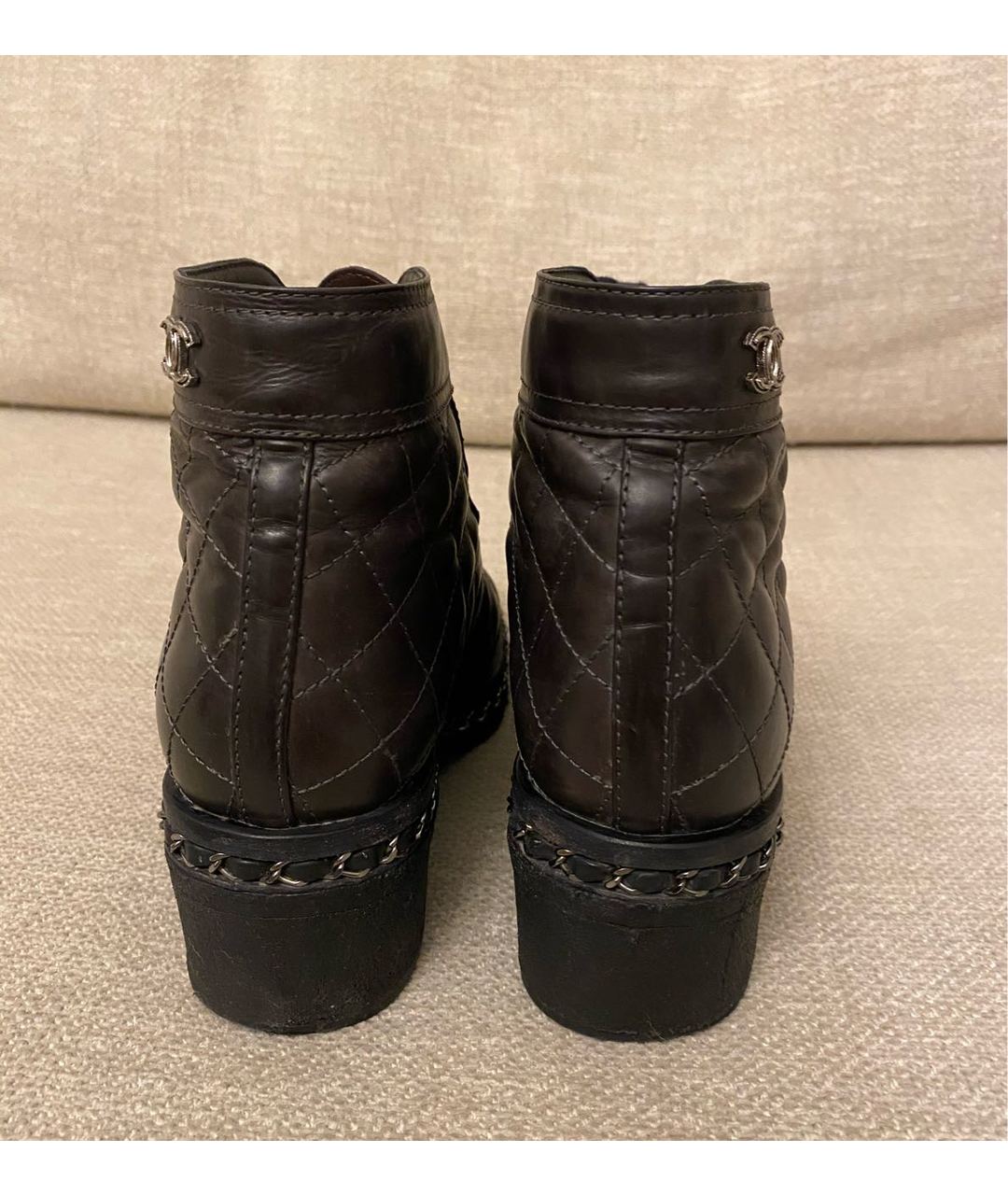 CHANEL PRE-OWNED Антрацитовые кожаные ботинки, фото 4