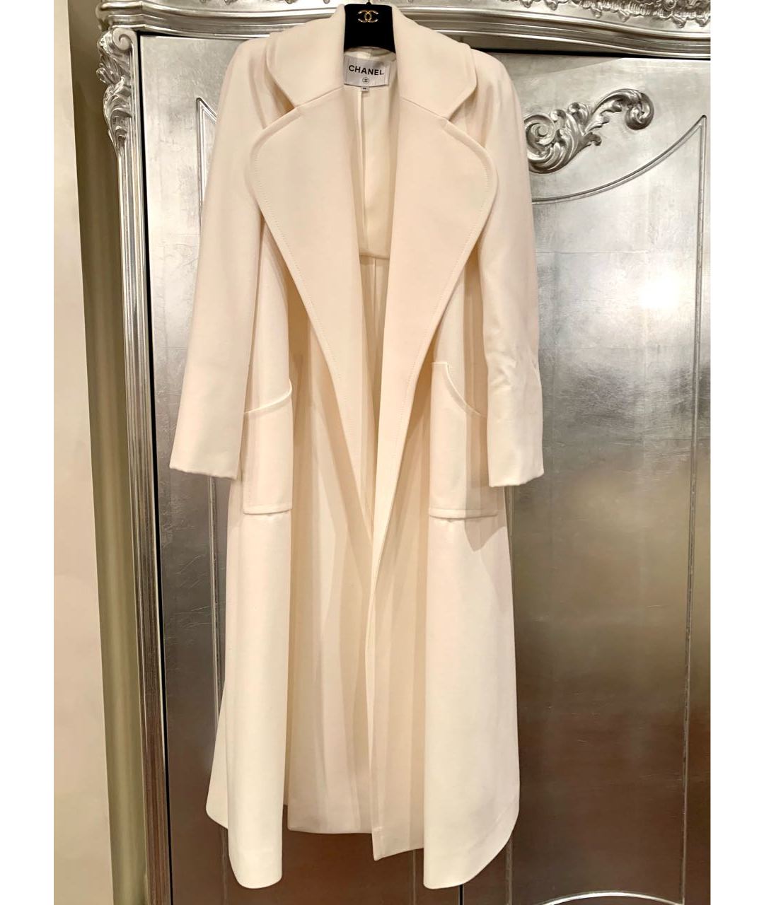 CHANEL PRE-OWNED Белое шерстяное пальто, фото 2