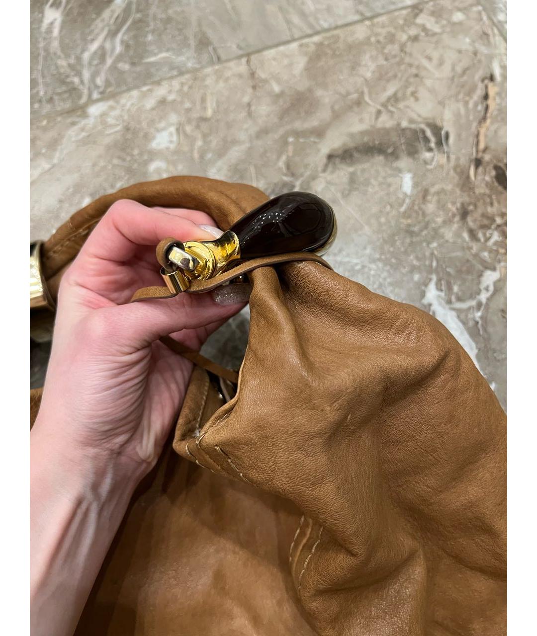 JIMMY CHOO Коричневая кожаная сумка с короткими ручками, фото 6