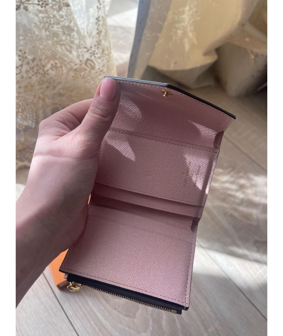 LOUIS VUITTON PRE-OWNED Розовый кошелек из искусственной кожи, фото 2