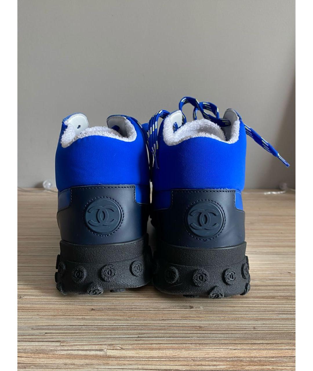 CHANEL PRE-OWNED Синие текстильные кроссовки, фото 4