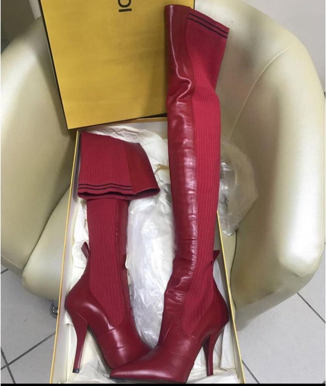 FENDI Красные кожаные ботфорты, фото 3