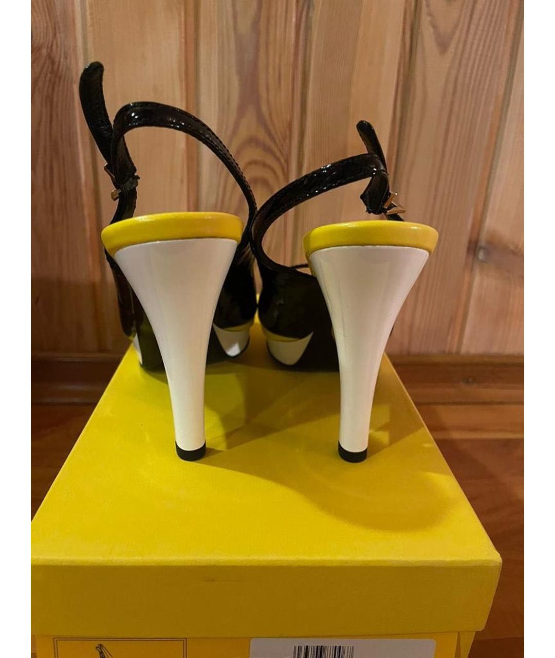 FENDI Черные босоножки из лакированной кожи, фото 3