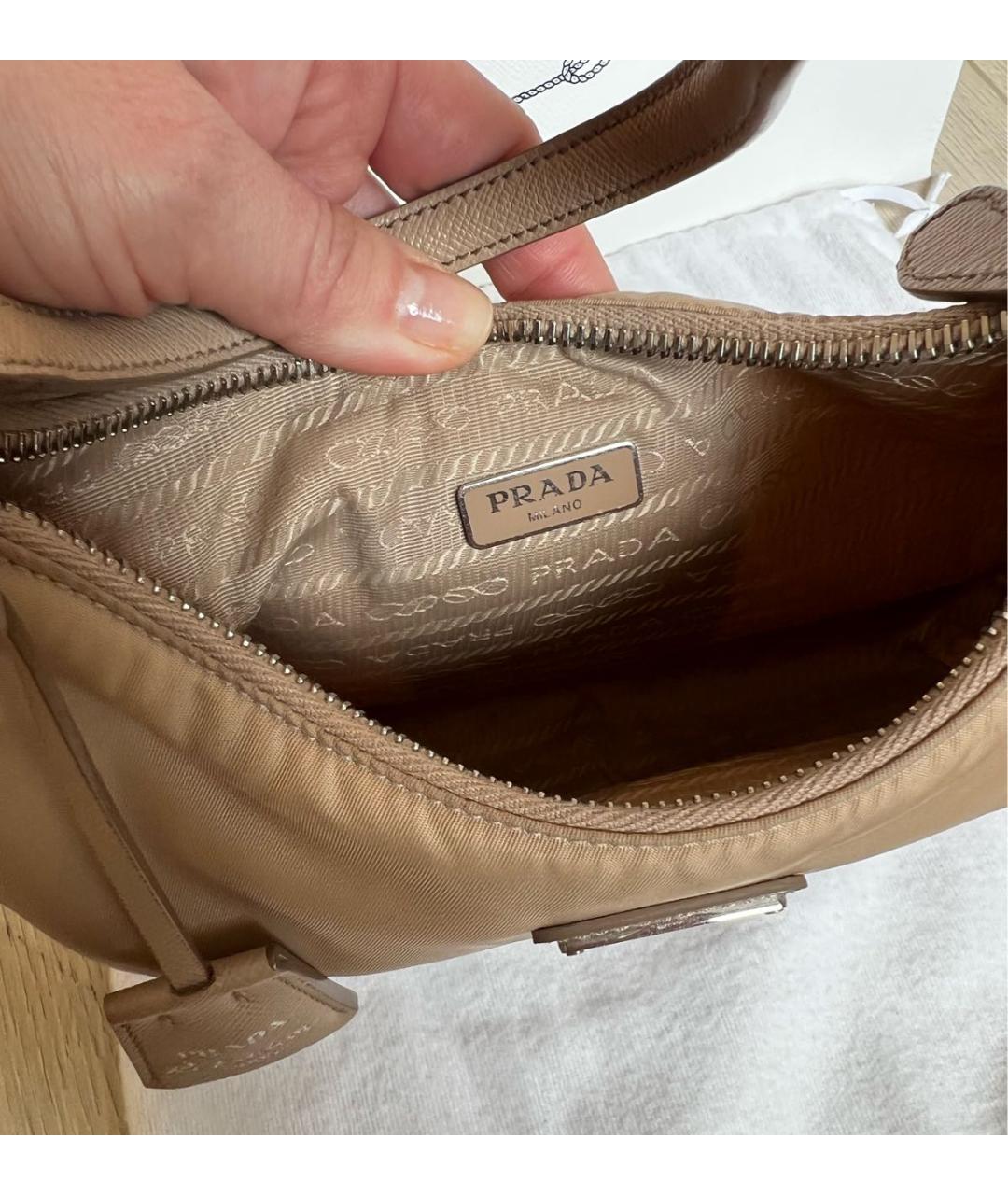 PRADA Бежевая сумка с короткими ручками, фото 4