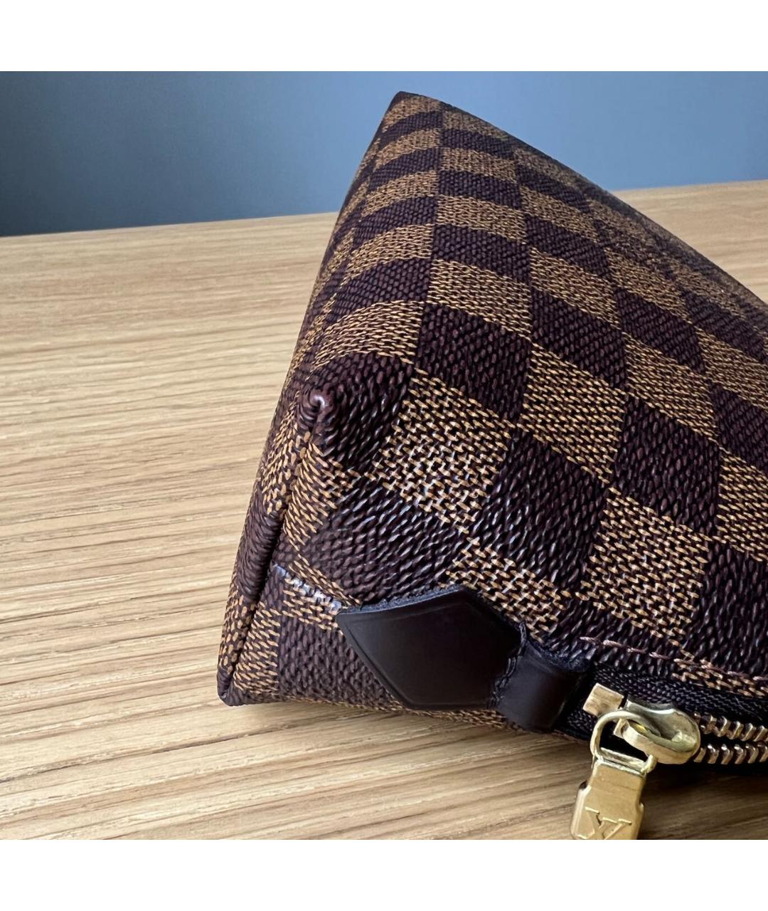 LOUIS VUITTON PRE-OWNED Кожаная косметичка, фото 7