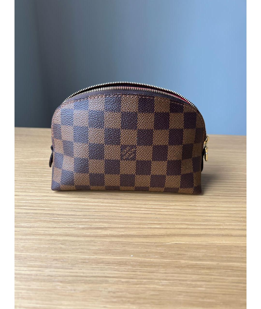 LOUIS VUITTON PRE-OWNED Кожаная косметичка, фото 3
