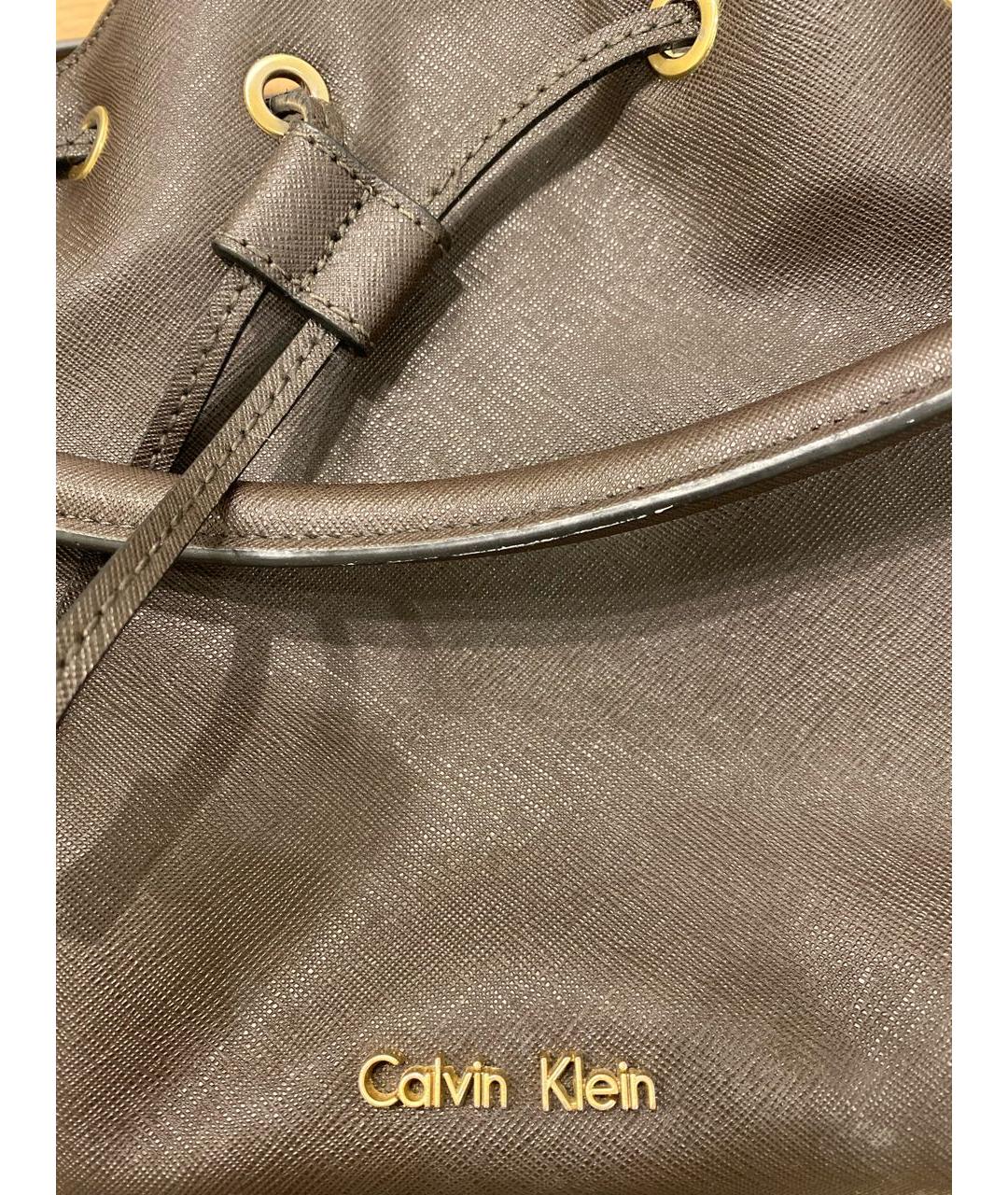 CALVIN KLEIN Коричневая кожаная сумка с короткими ручками, фото 5