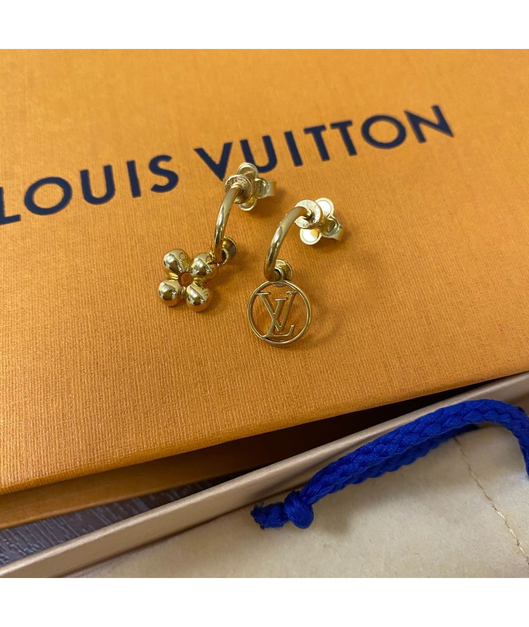 LOUIS VUITTON PRE-OWNED Золотые позолоченные серьги, фото 4