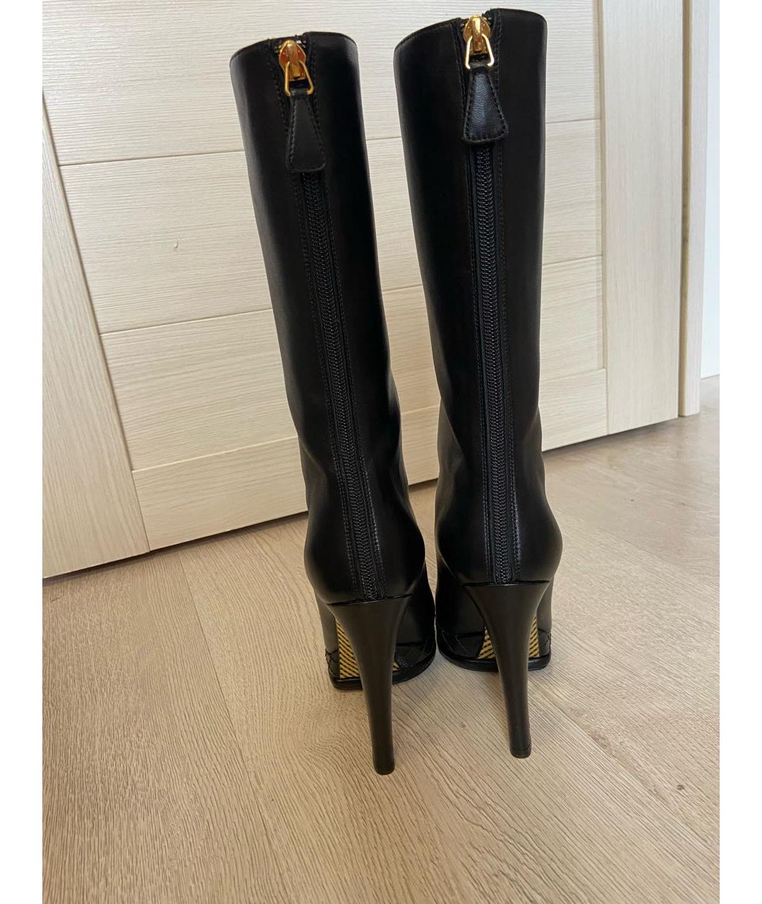 CHANEL Черные кожаные сапоги, фото 4