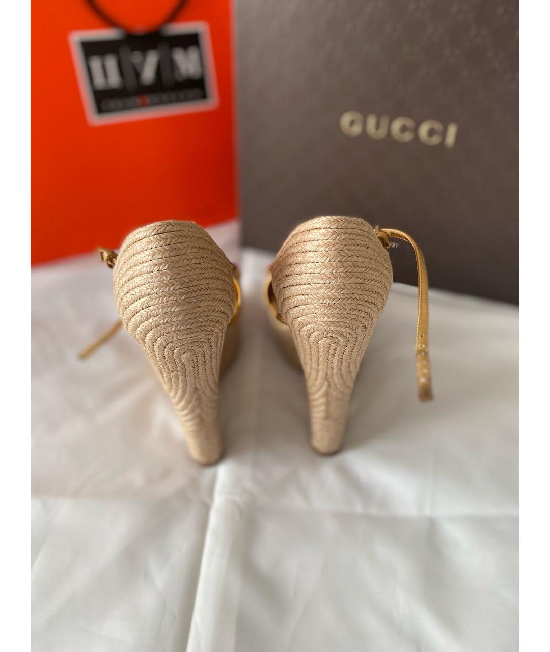 GUCCI Золотые текстильные босоножки, фото 4