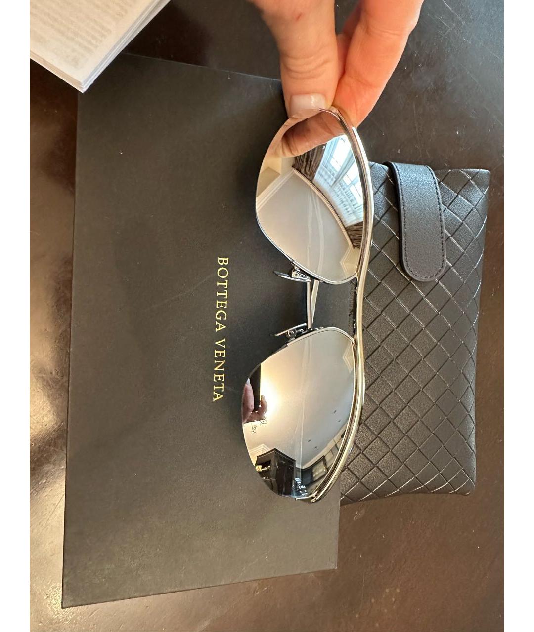 BOTTEGA VENETA Серебряные металлические солнцезащитные очки, фото 6
