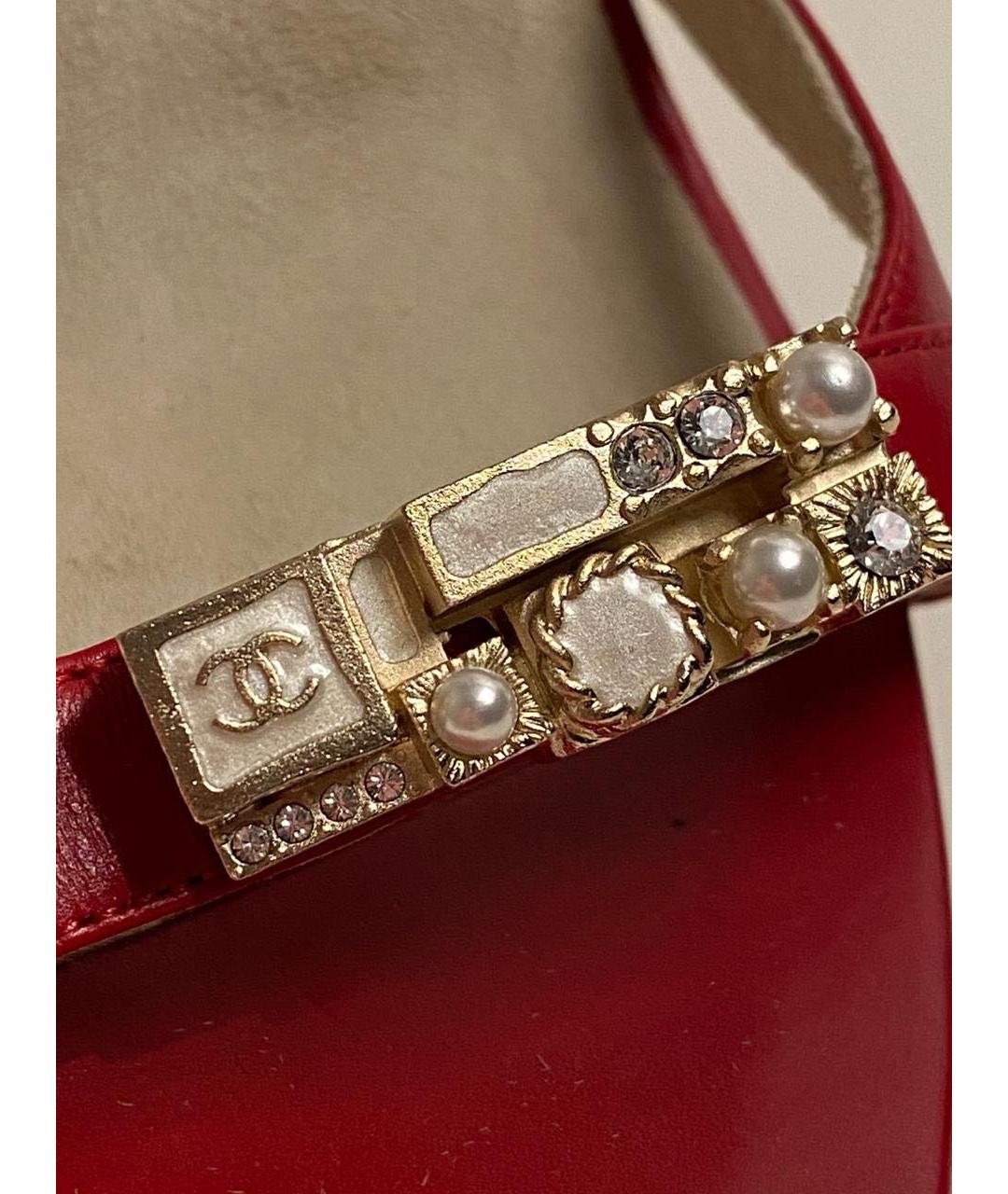 CHANEL Красные кожаные босоножки, фото 3
