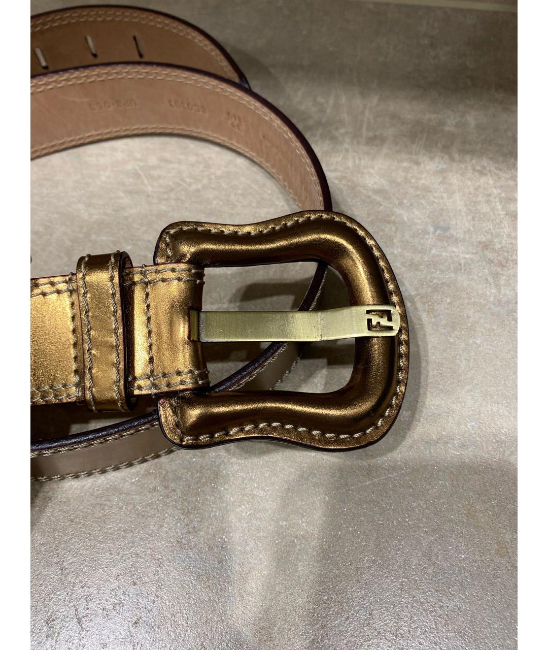 FENDI Золотой кожаный ремень, фото 5