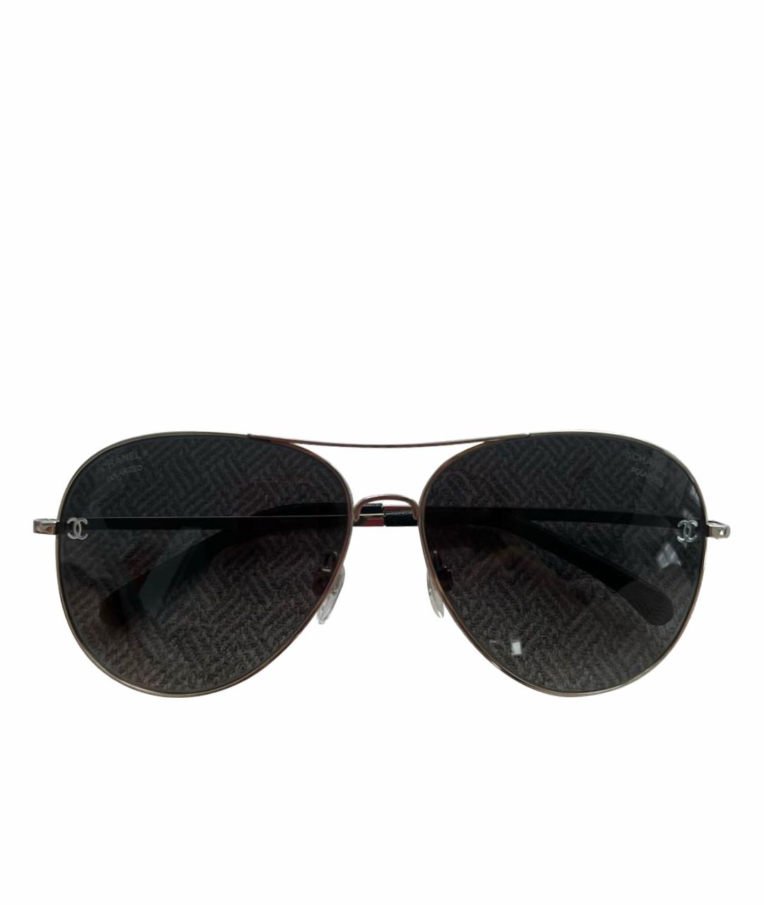 CHANEL PRE-OWNED Антрацитовые металлические солнцезащитные очки, фото 1