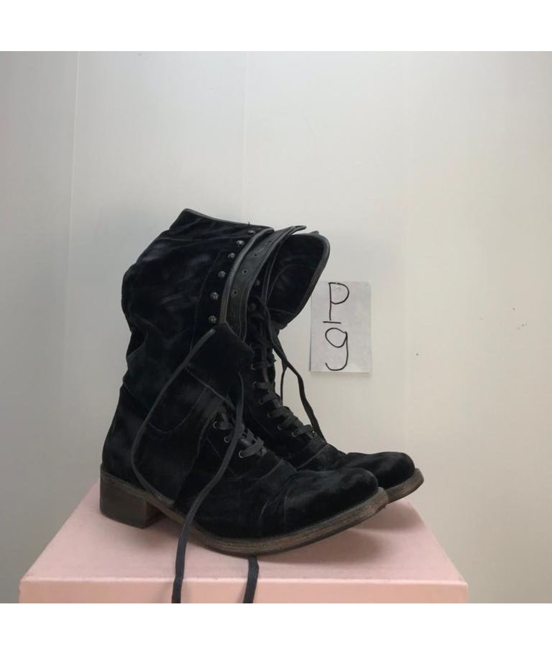 JOHN VARVATOS Черные бархатные высокие ботинки, фото 2
