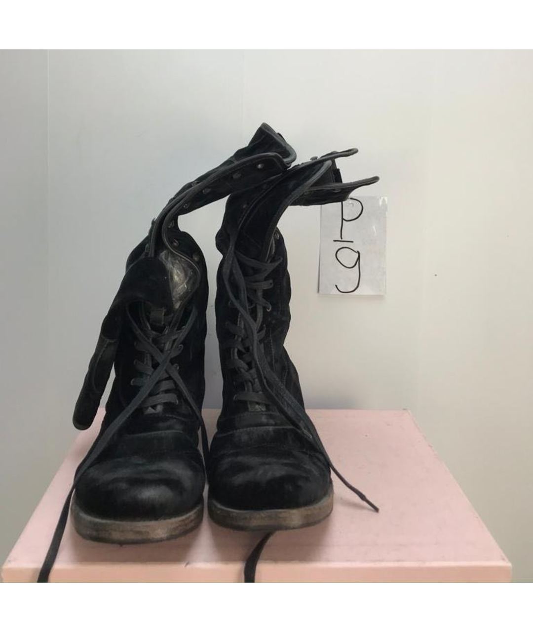 JOHN VARVATOS Черные бархатные высокие ботинки, фото 3