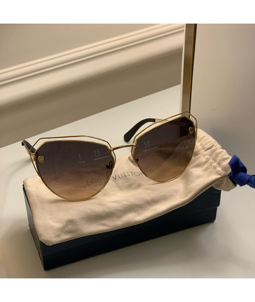 LOUIS VUITTON PRE-OWNED Коричневые металлические солнцезащитные очки, фото 2