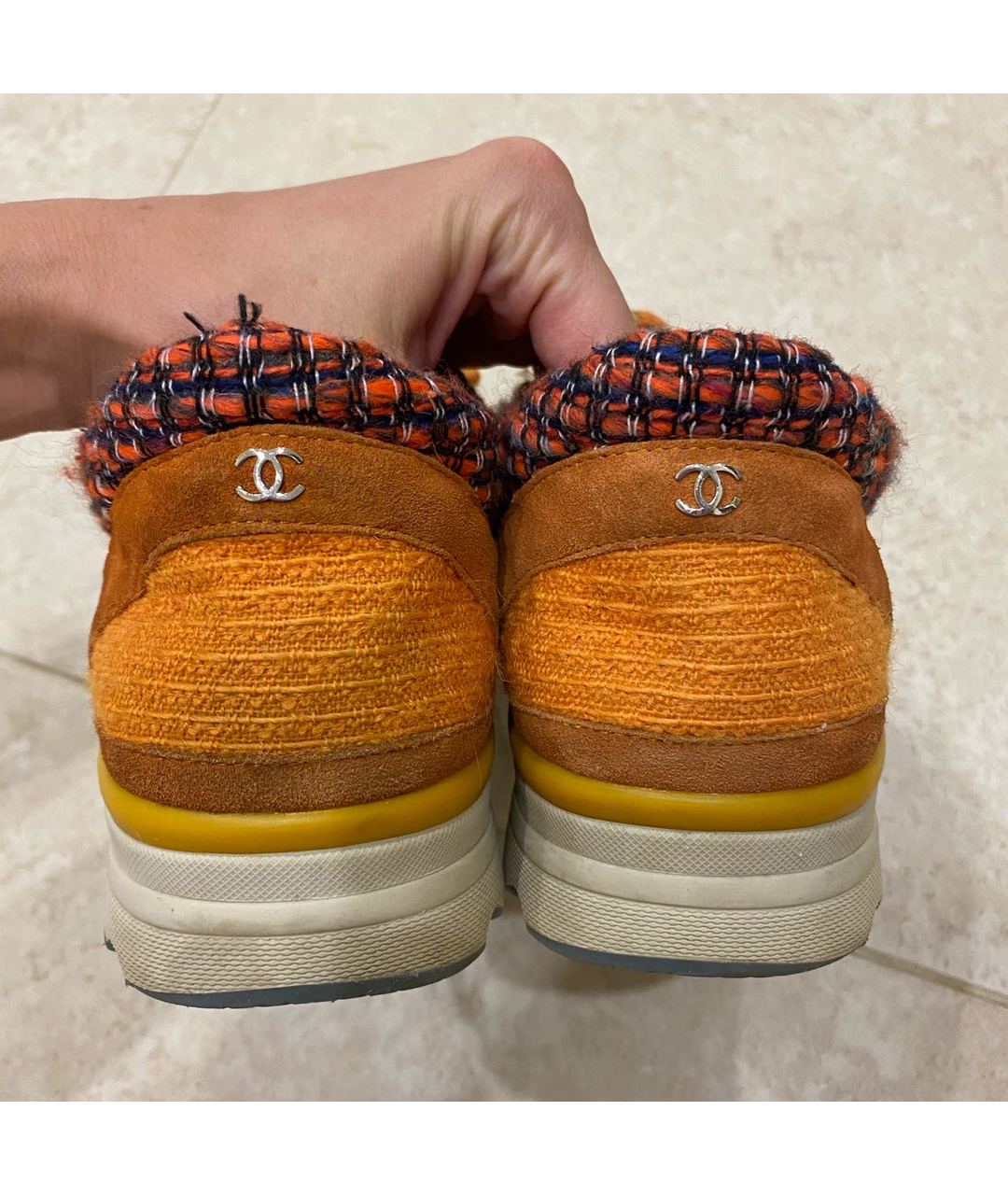 CHANEL PRE-OWNED Оранжевое кроссовки, фото 5