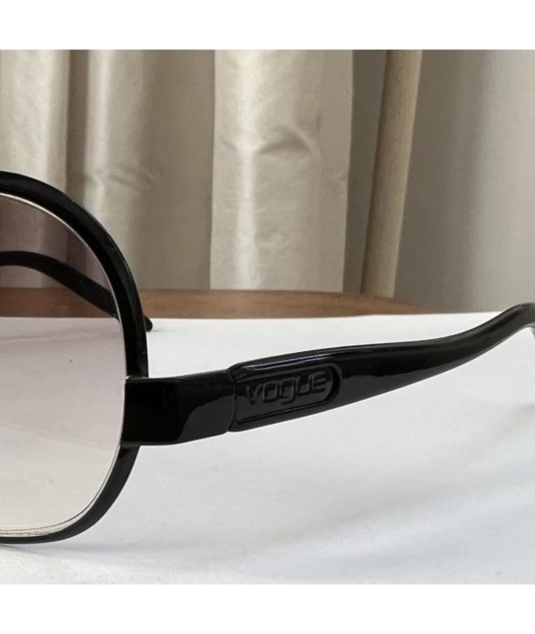 VOGUE EYEWEAR Серые пластиковые солнцезащитные очки, фото 3