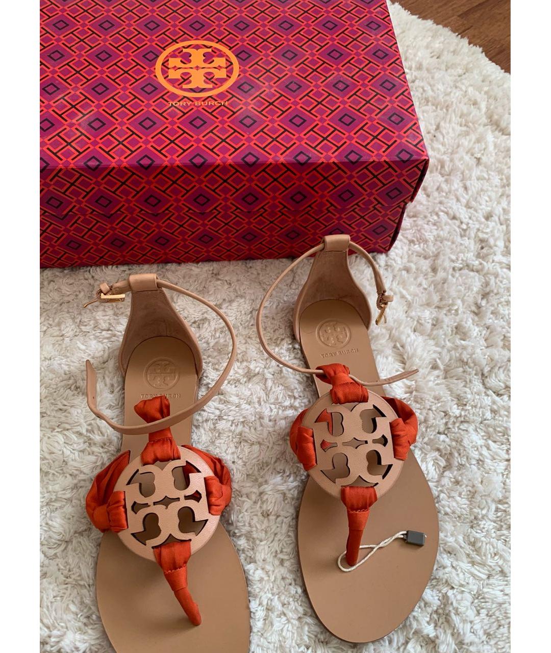 TORY BURCH Бежевые кожаные сандалии, фото 4