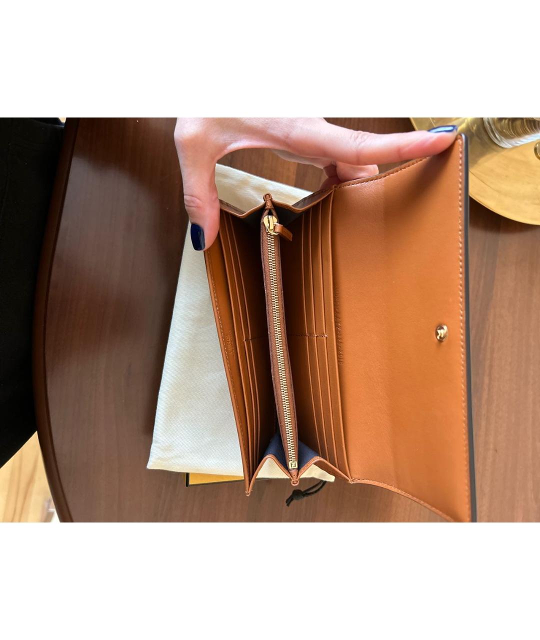 FENDI Коричневый кожаный кошелек, фото 4