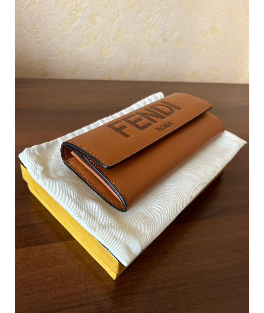 FENDI Коричневый кожаный кошелек, фото 2