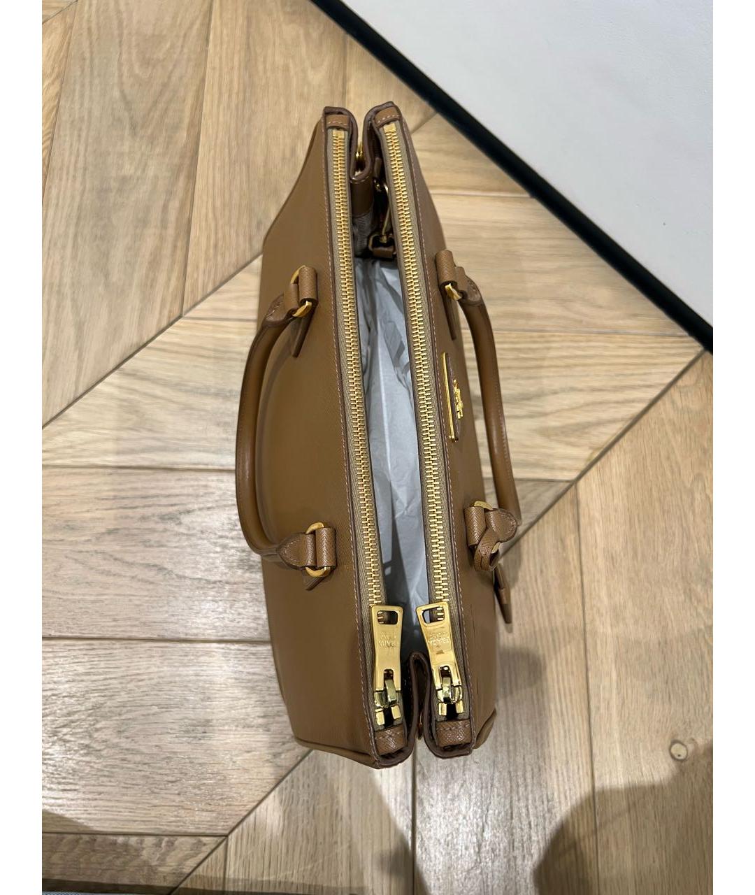 PRADA Кожаная сумка через плечо, фото 4