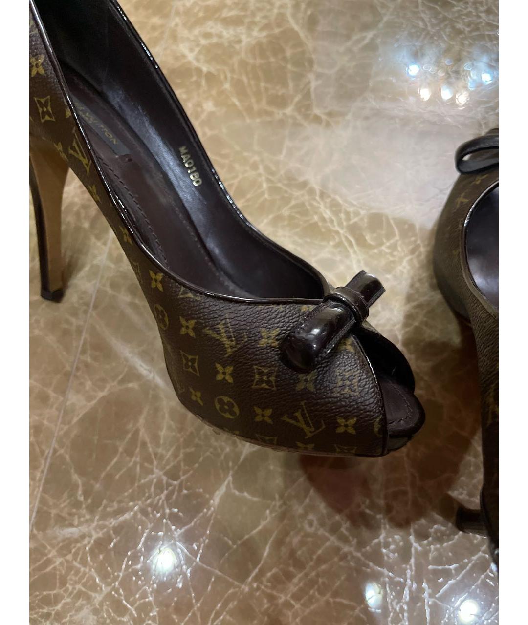 LOUIS VUITTON PRE-OWNED Коричневые кожаные туфли, фото 5