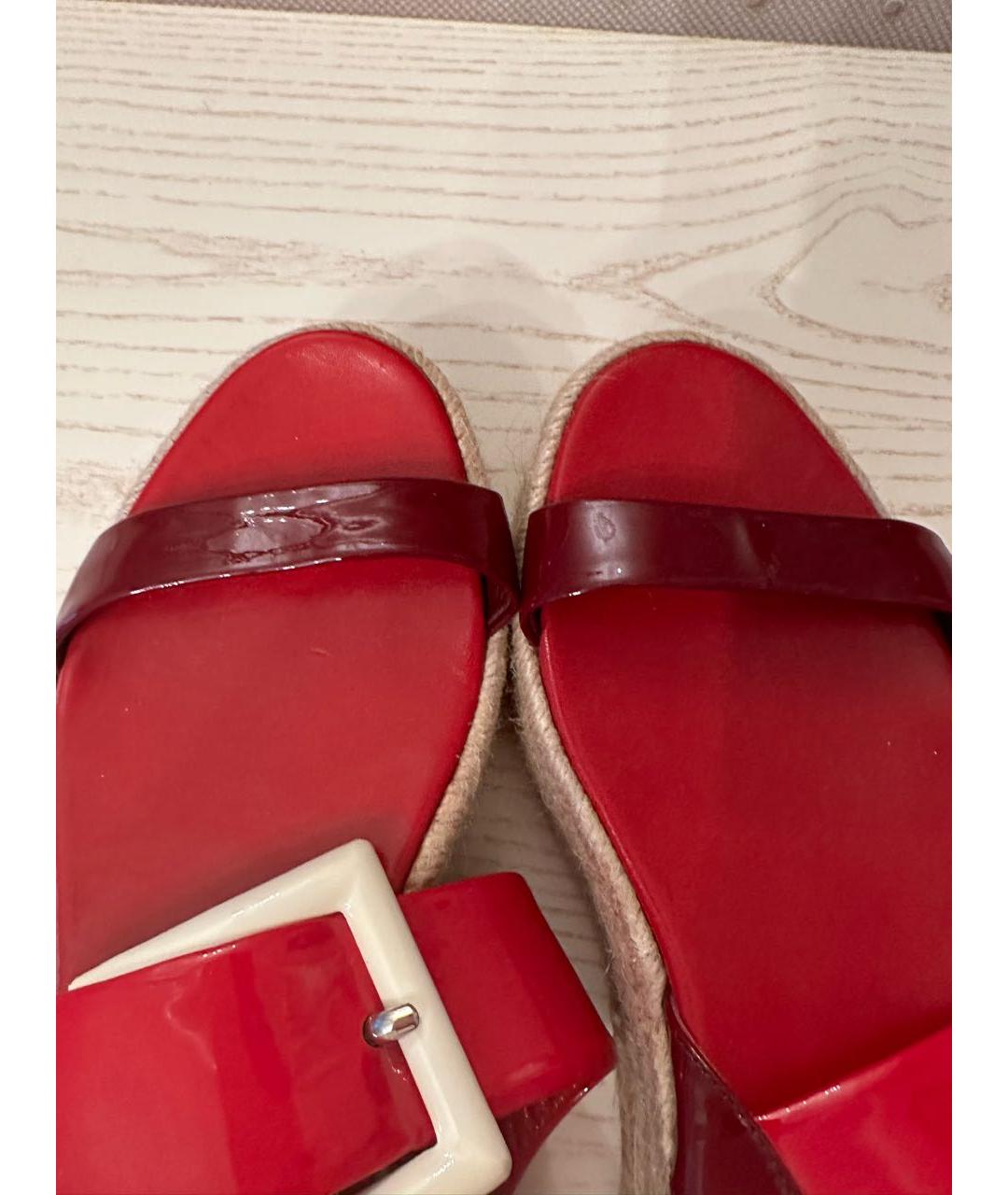 MIU MIU Красные сандалии из лакированной кожи, фото 6