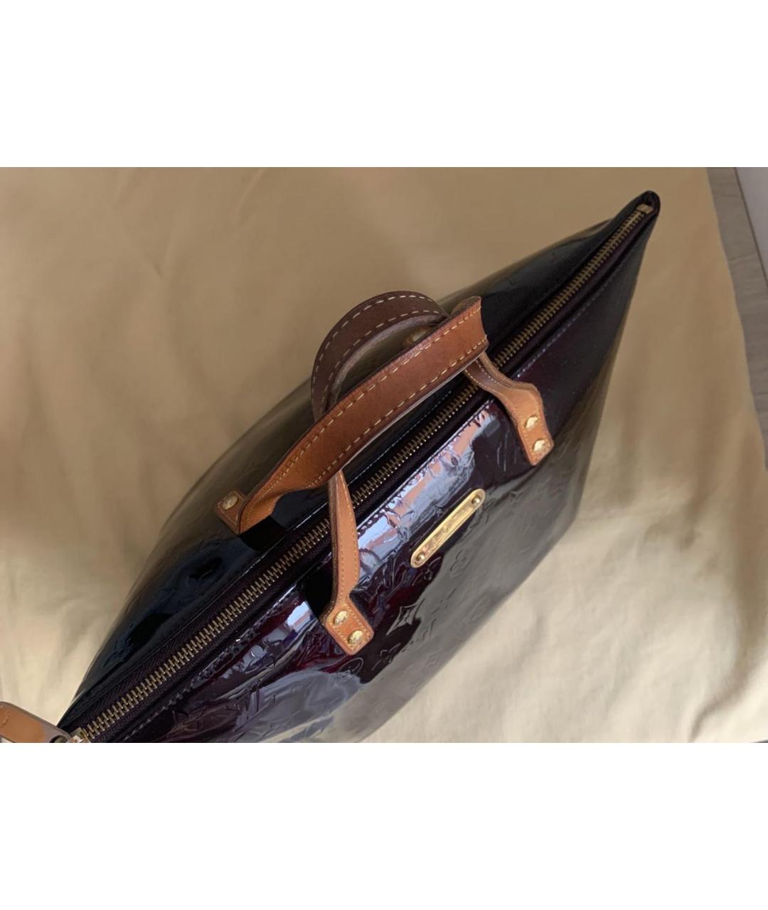 LOUIS VUITTON Бордовая сумка тоут из лакированной кожи, фото 2