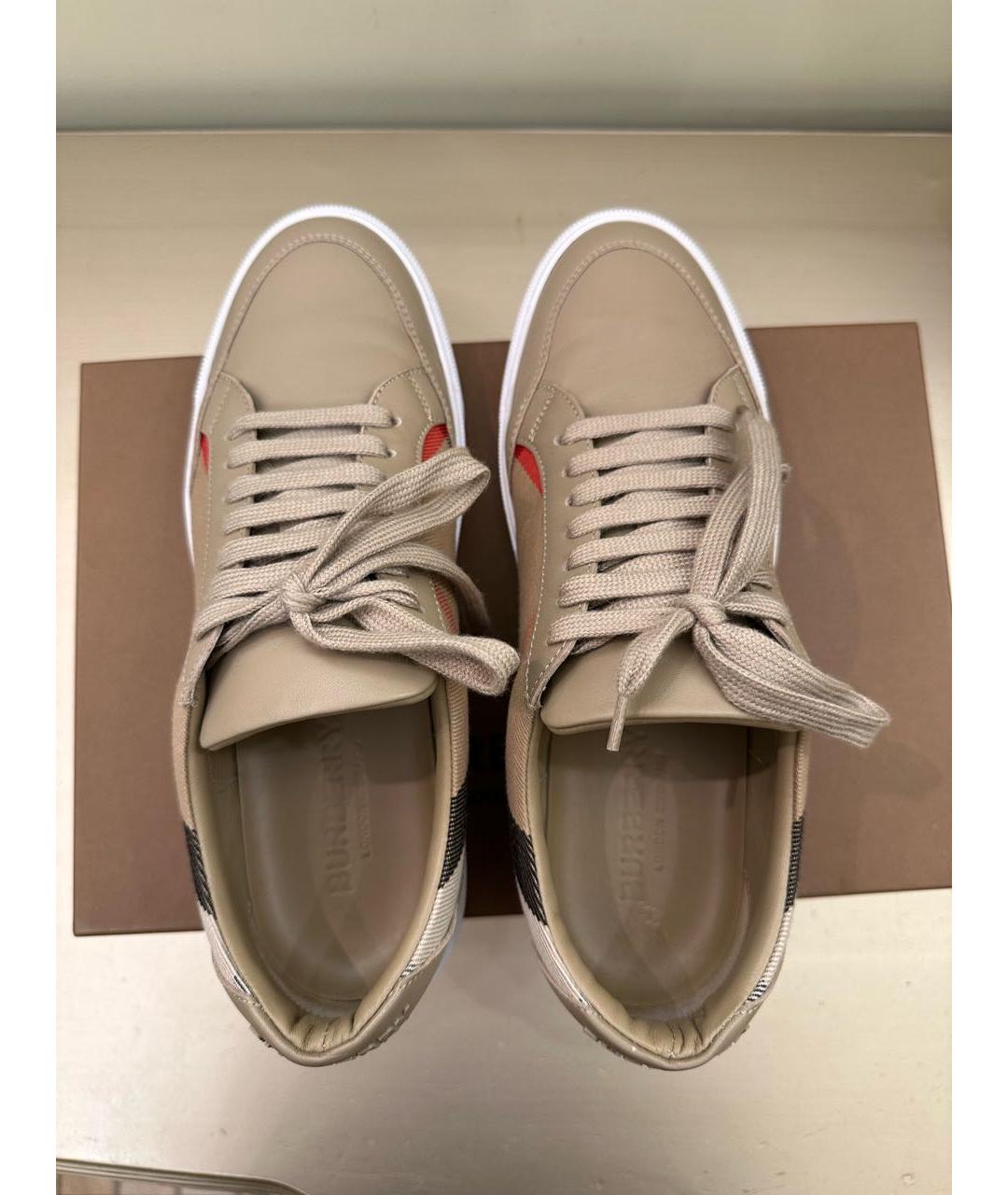 BURBERRY Бежевые кожаные кеды, фото 3