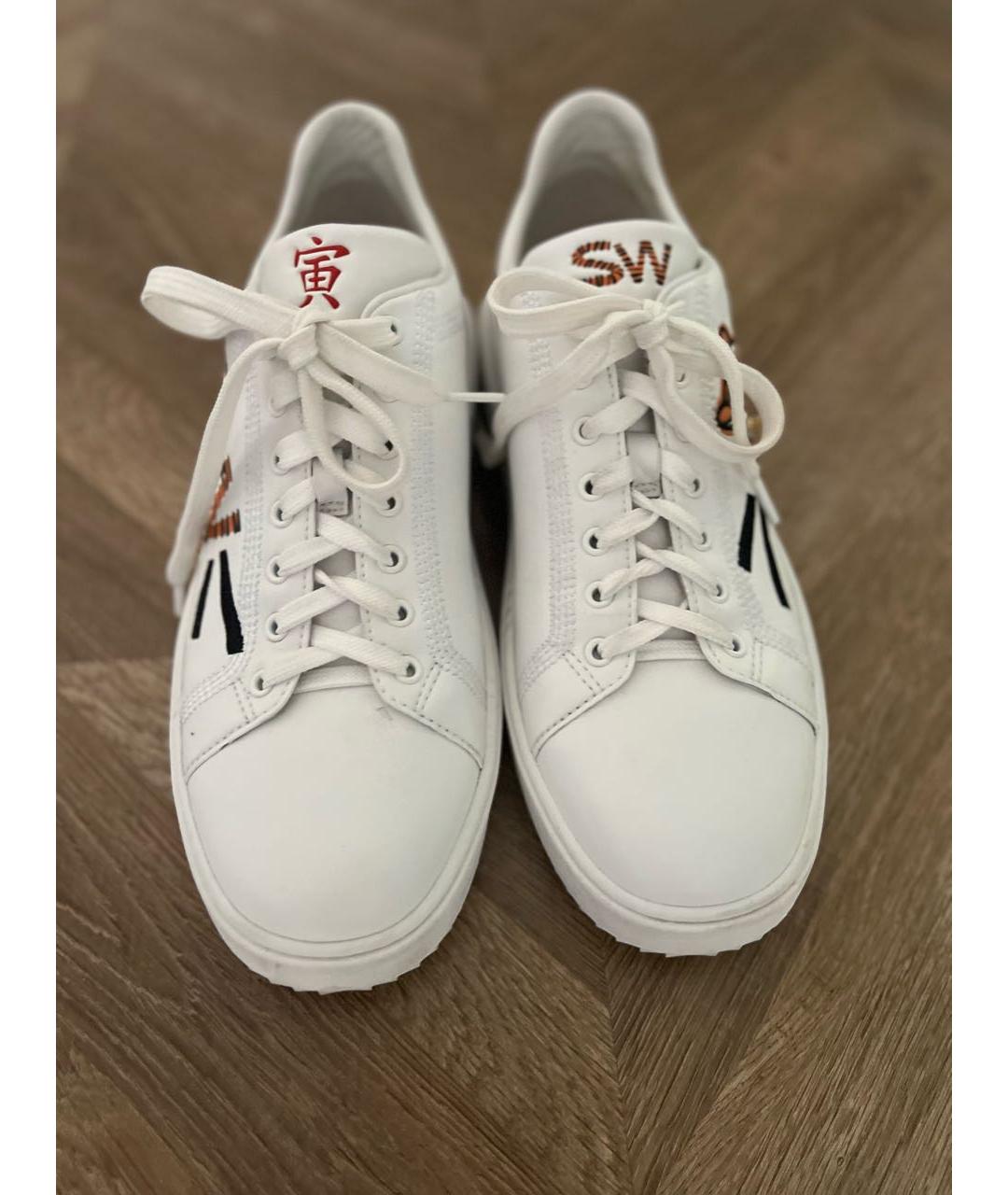STUART WEITZMAN Белые кожаные кроссовки, фото 2
