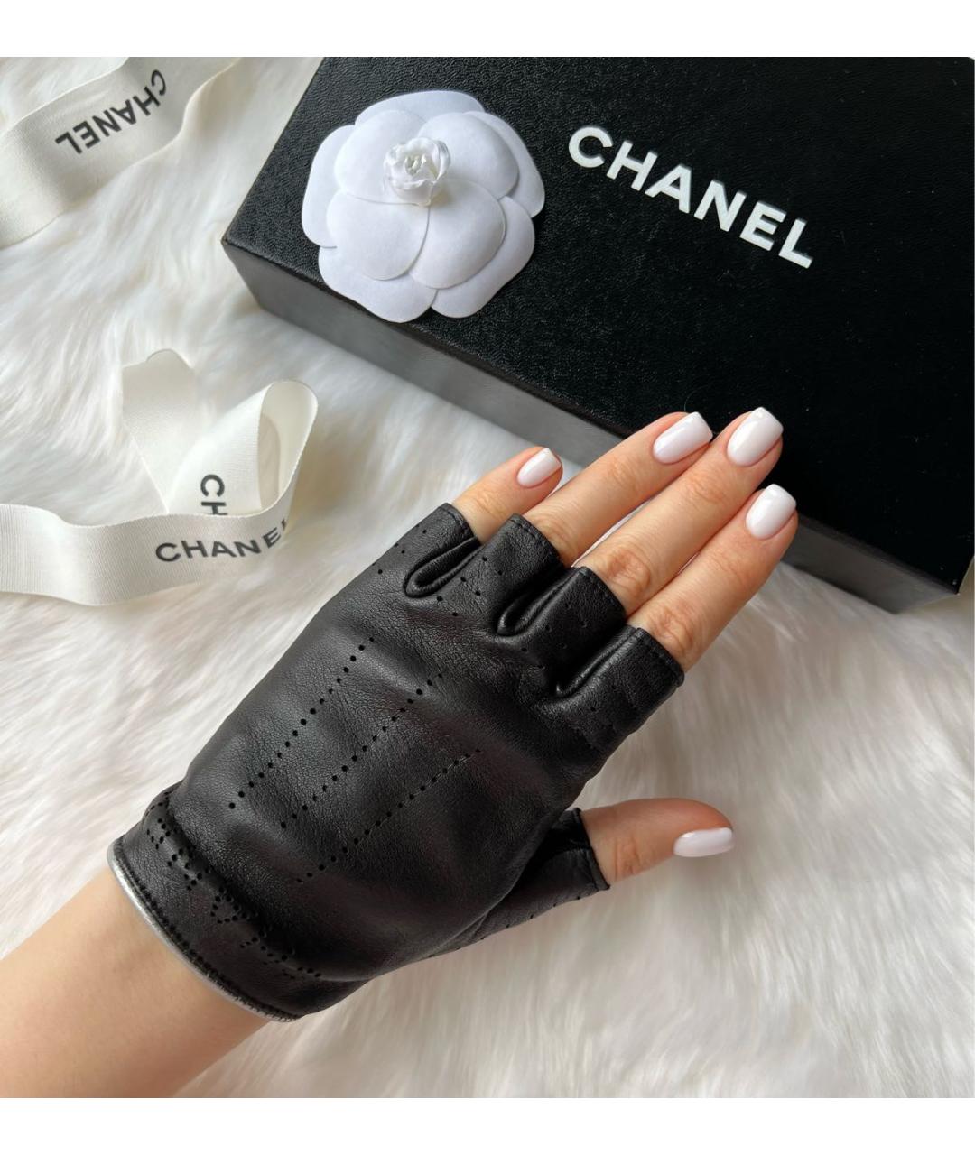 CHANEL Черные кожаные митенки, фото 3