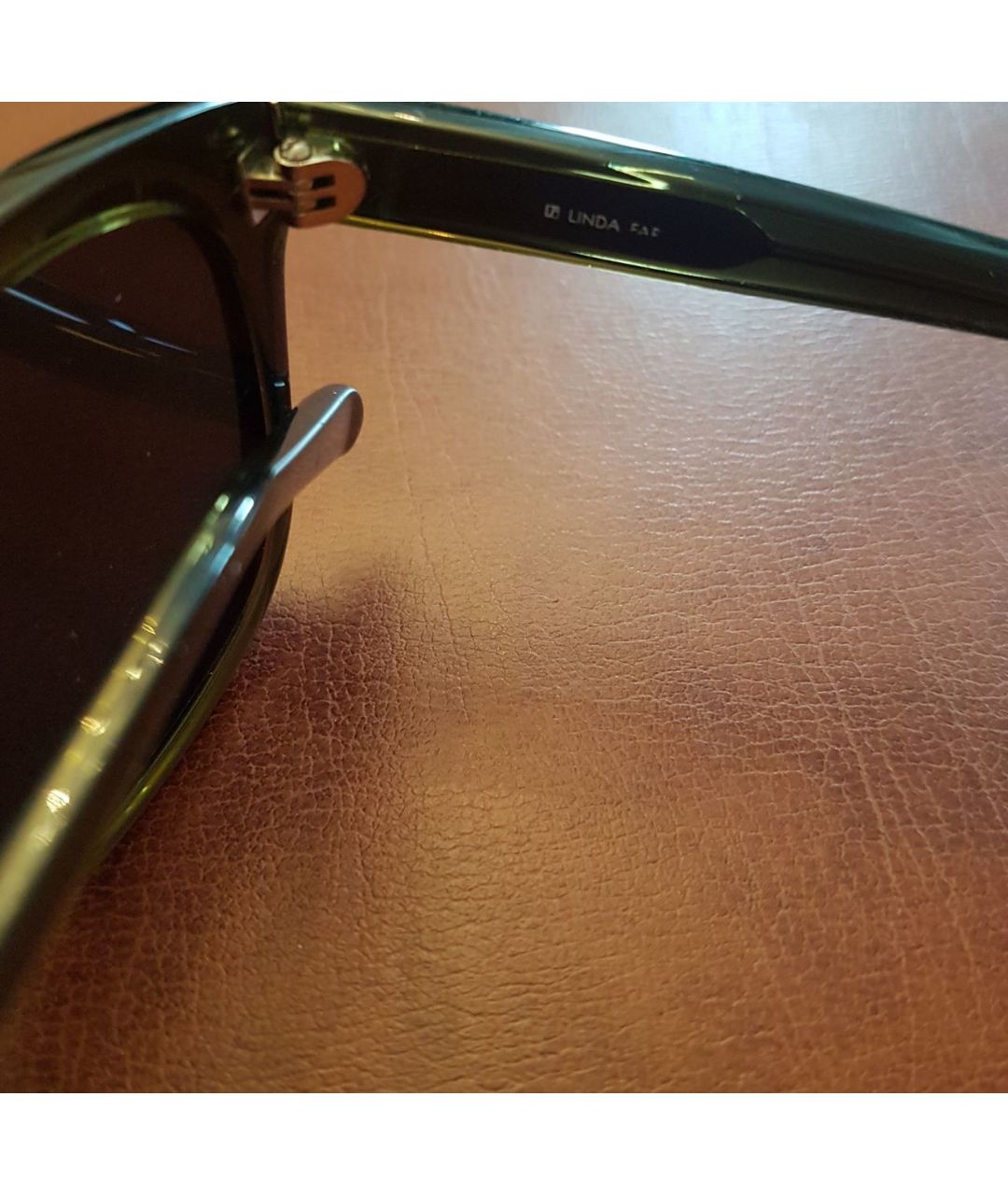 LINDA FARROW Коричневые пластиковые солнцезащитные очки, фото 9