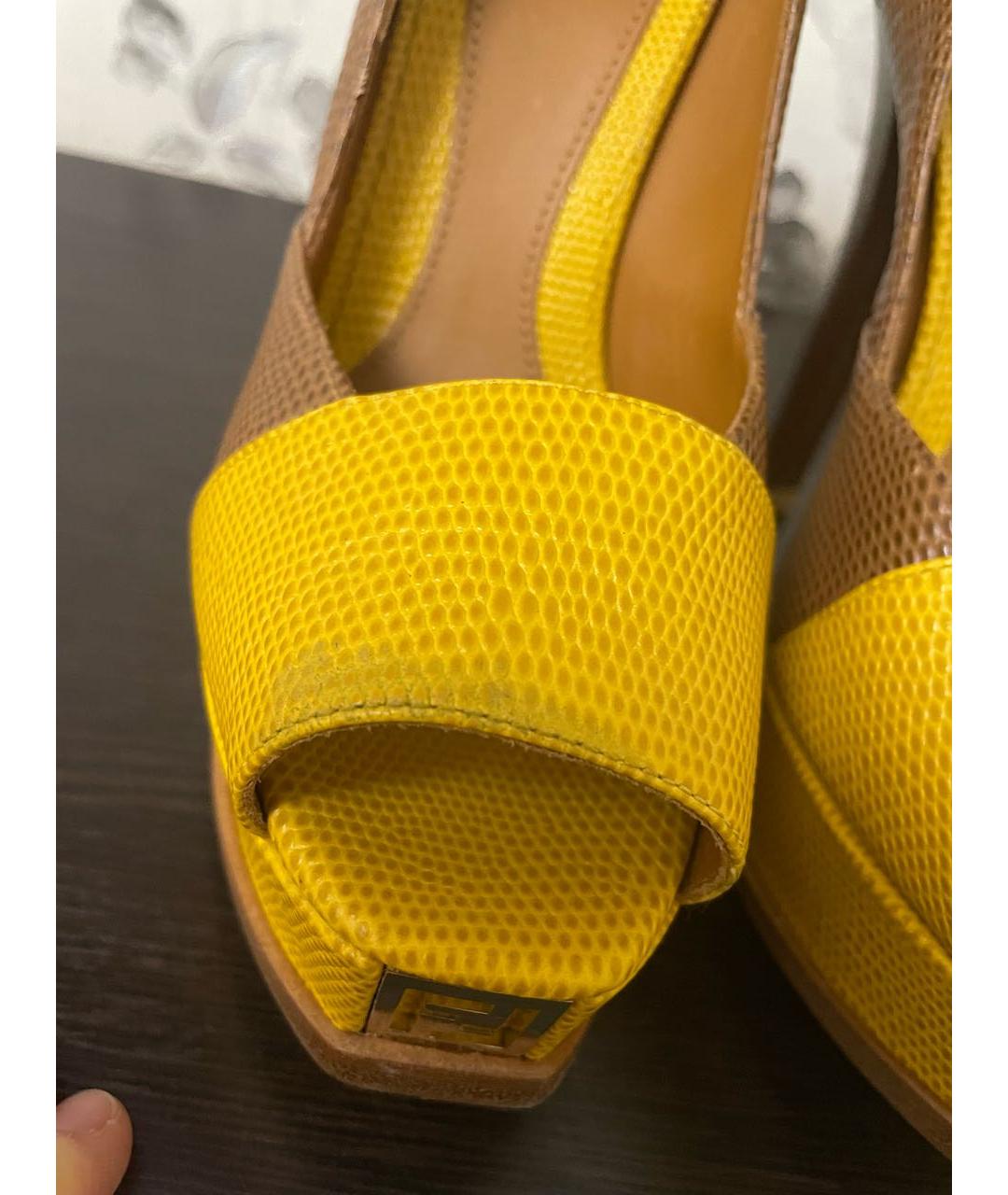 FENDI Желтые туфли из экзотической кожи, фото 5