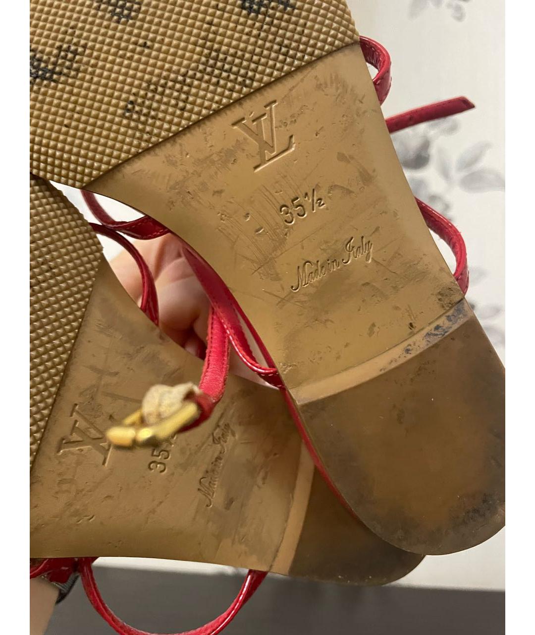 LOUIS VUITTON PRE-OWNED Фуксия сандалии из лакированной кожи, фото 3