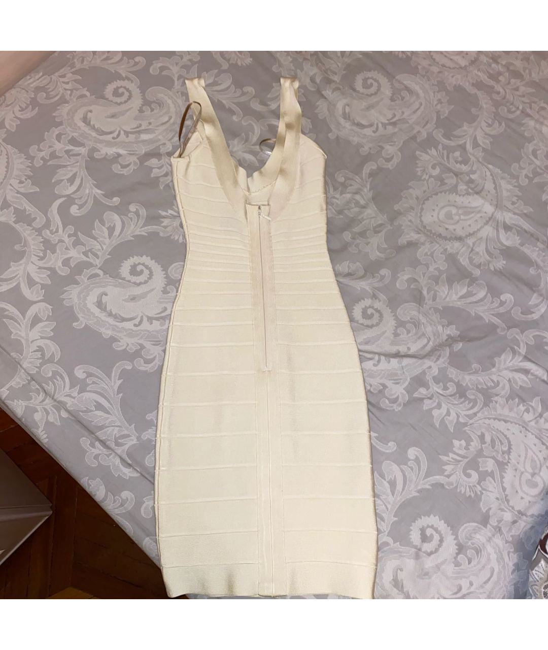 HERVE LEGER Бежевое полиамидовое коктейльное платье, фото 2