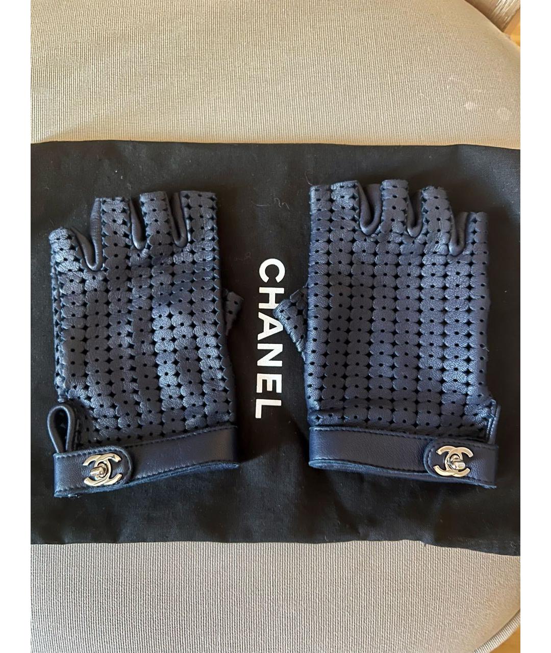 CHANEL Синие кожаные митенки, фото 8