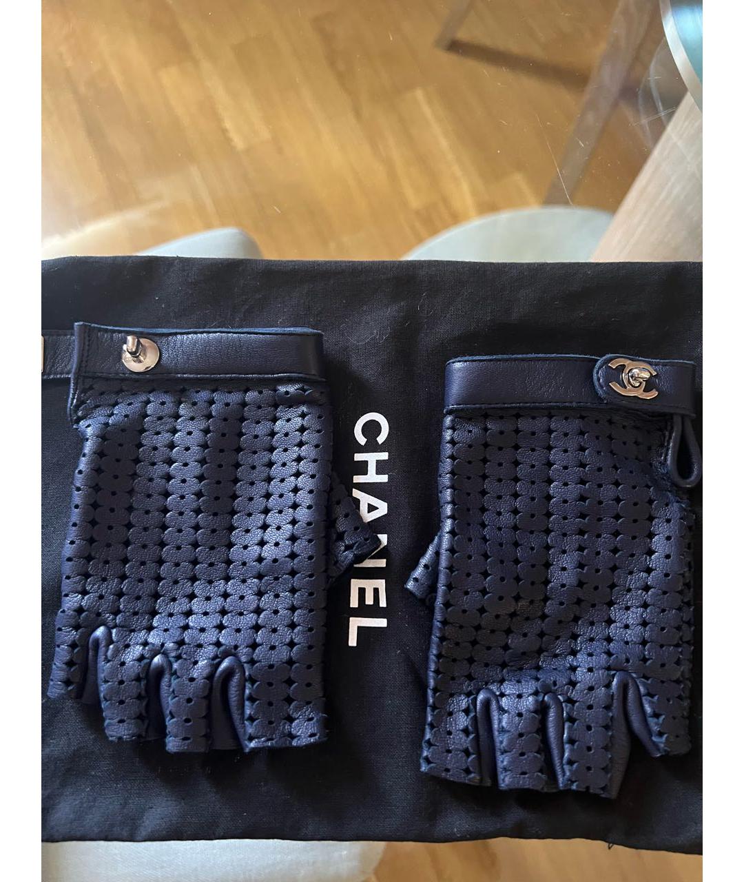 CHANEL Синие кожаные митенки, фото 7