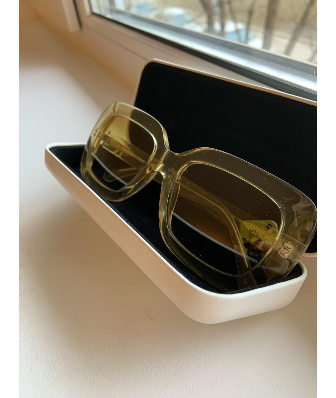 CALVIN KLEIN Желтые пластиковые солнцезащитные очки, фото 2