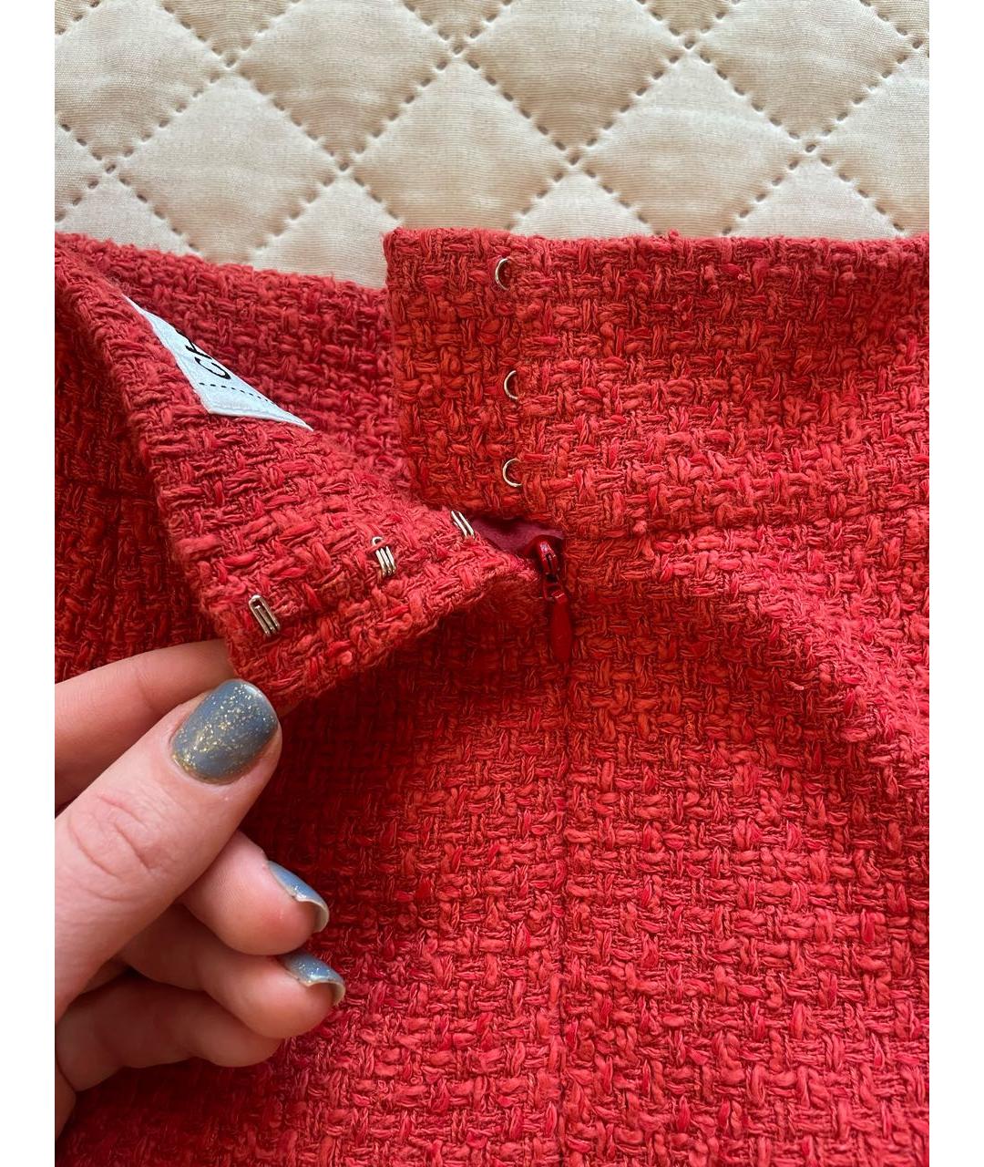 CHANEL PRE-OWNED Красная твидовая юбка миди, фото 4
