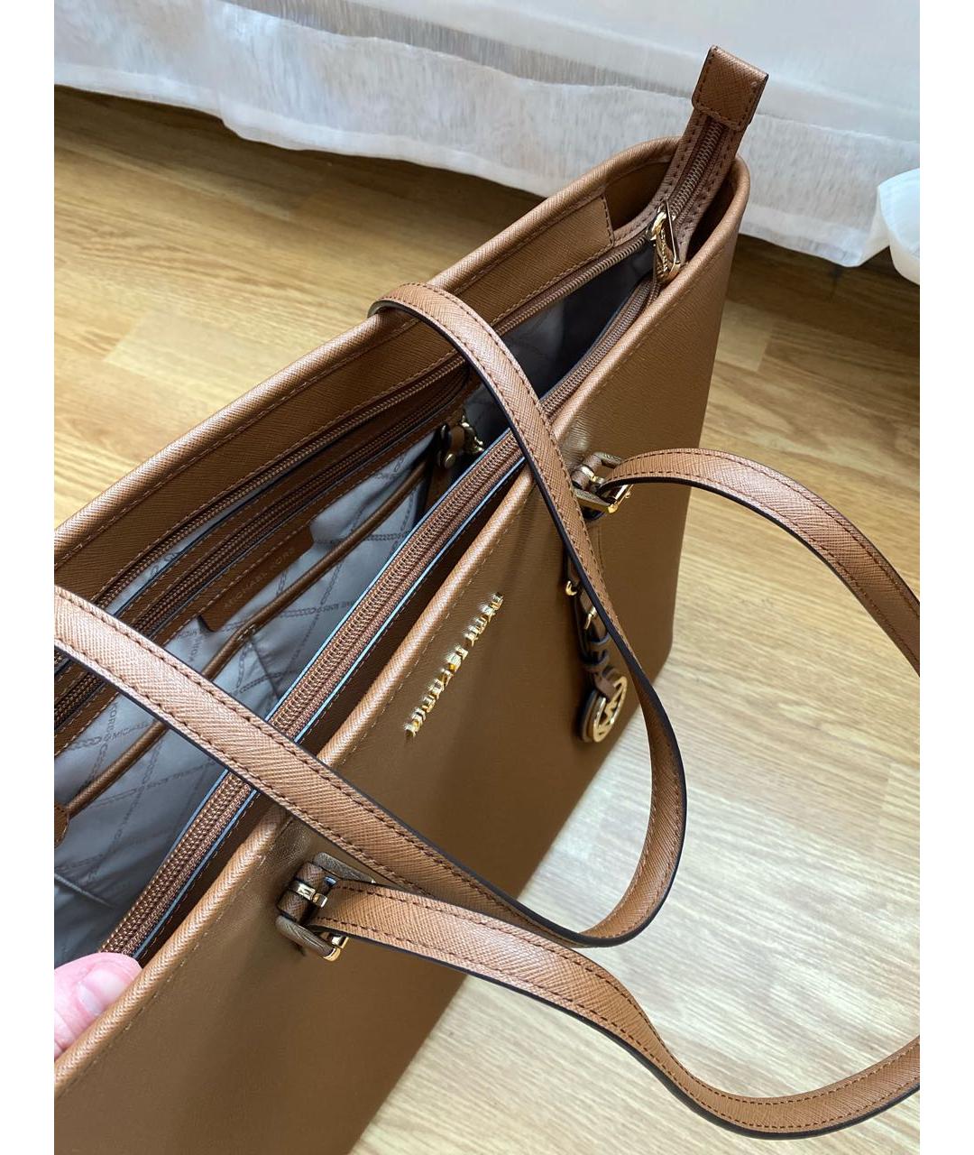 MICHAEL KORS Коричневая кожаная сумка тоут, фото 4